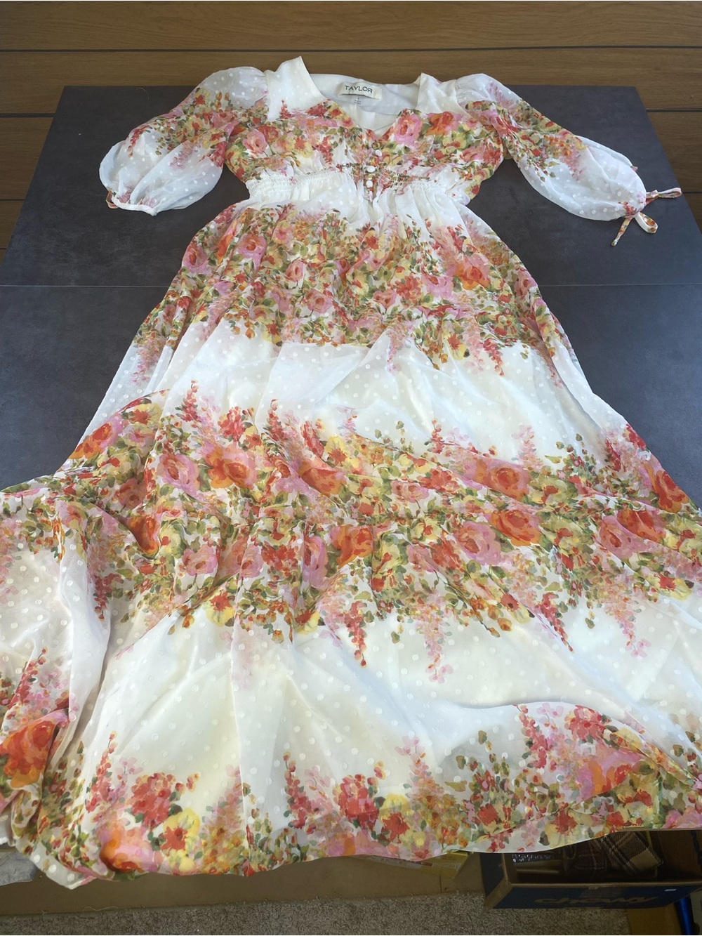 Taylor‎ White Floral Dot Chiffon Maxi Dress with Pink & Orange Blooms size 4 - Picture 1 of 9